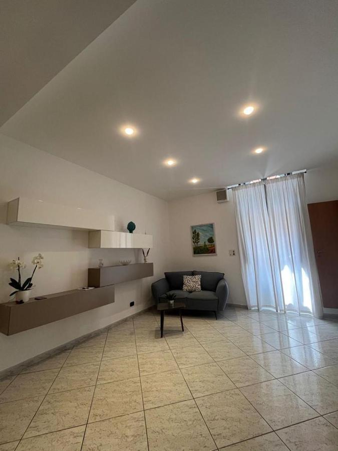 Apartmán La Casa Di Ginevra Ragusa Exteriér fotografie